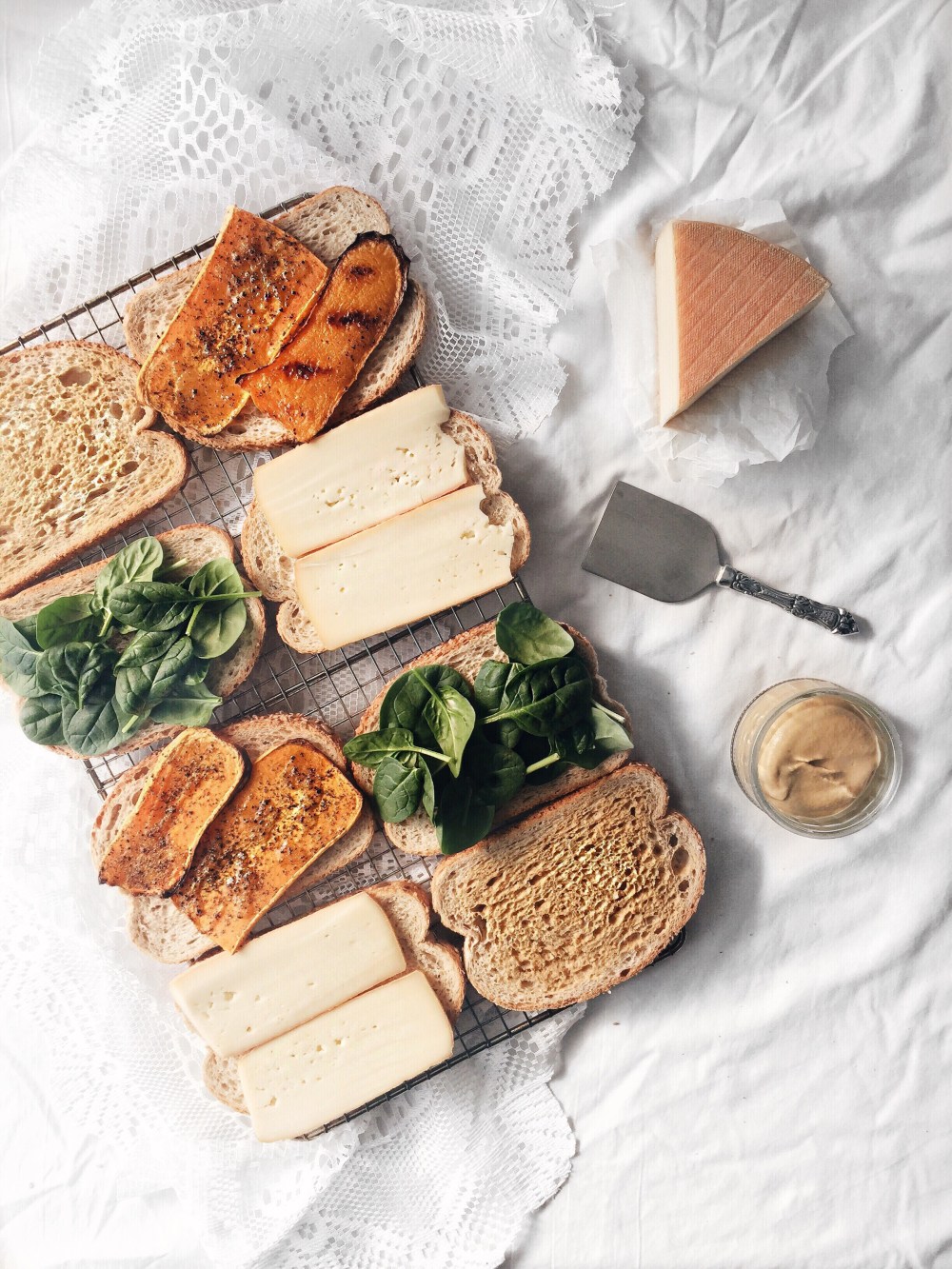 grilled-cheese-courge-epinard