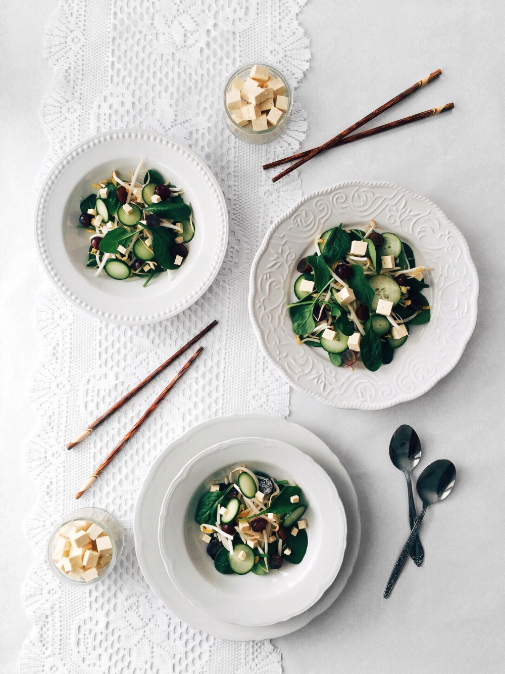 salade-epinard-raisin-tofu