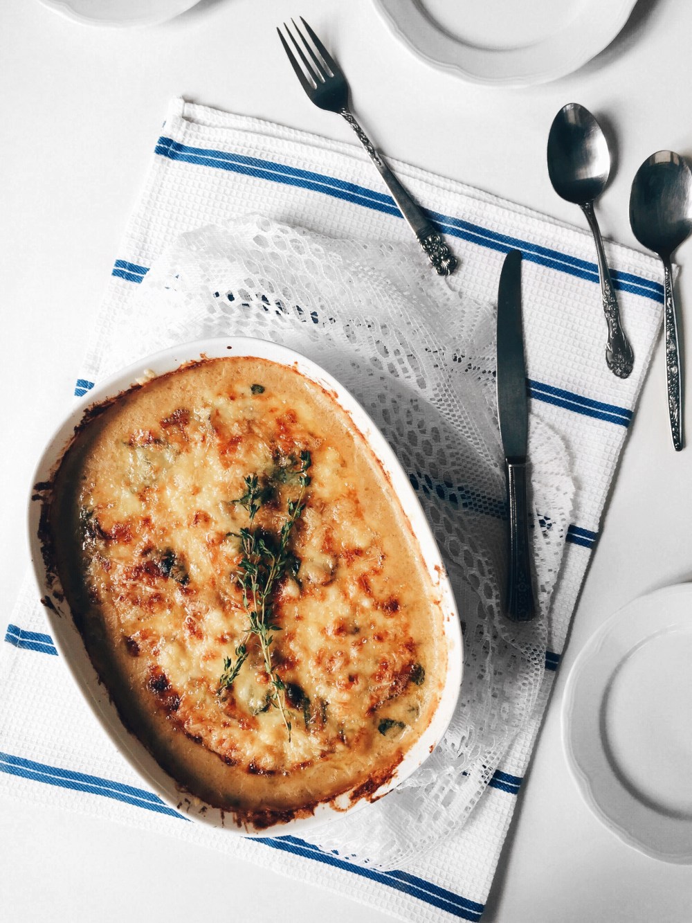 gratin topinambours et béchamel oignons fromage cheddar oka et épinards