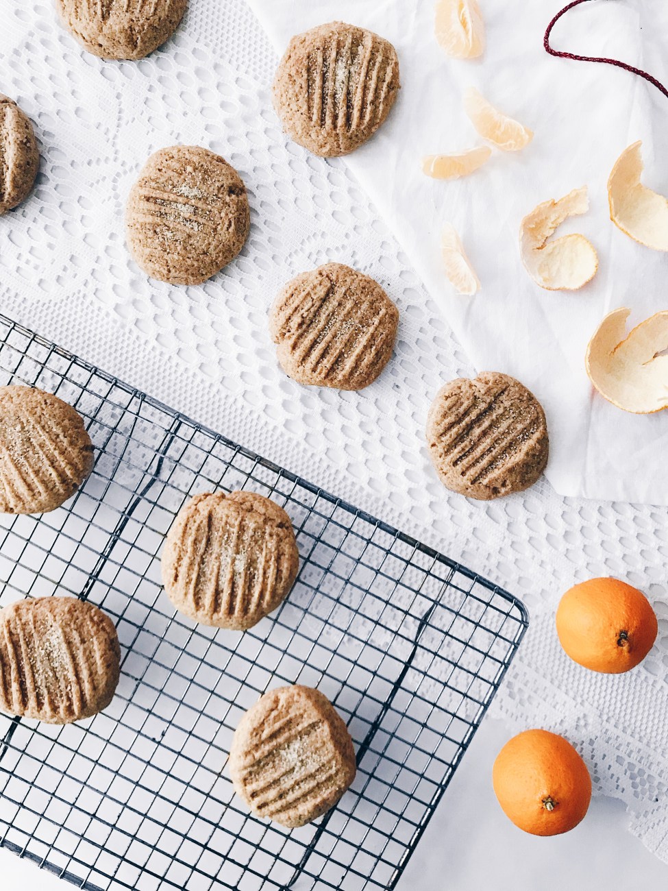 Biscuits véganes au gingembre et aux clémentines