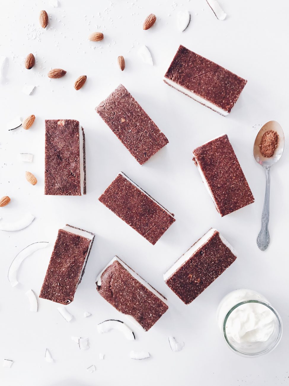 Les meilleurs sandwichs à la crème glacée en version végane, crue et sans gluten | The best vegan, raw and gluten free ice cream sandwiches