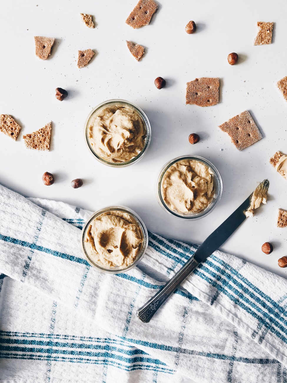 Houmous de chou-fleur et noisette | Cauliflower and hazelnut hummus